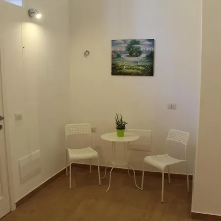 Casa Laura Oliva Mancini 3* Nápoles
