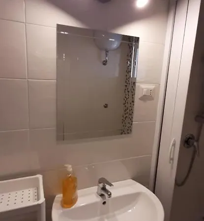 Casa Laura Oliva Mancini Neapel