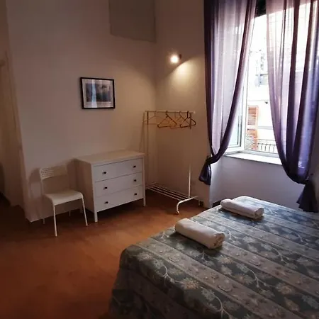 Casa Laura Oliva Mancini 3*