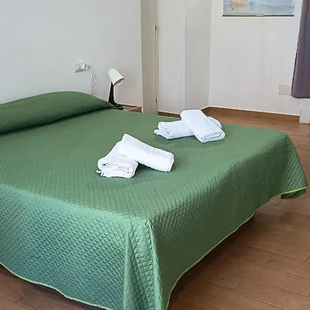 Bed & Breakfast Casa Laura Oliva Mancini Napoli