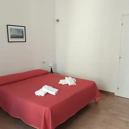 Casa Laura Oliva Mancini Frühstückspension Neapel