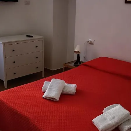 Casa Laura Oliva Mancini 3*