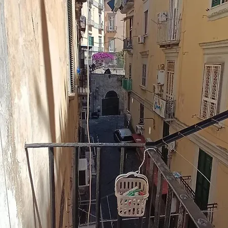 Frühstückspension Casa Laura Oliva Mancini 3*