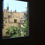 Casa Laura Oliva Mancini 3* Neapol