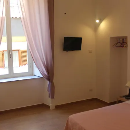 Bed & Breakfast Casa Laura Oliva Mancini Neapol